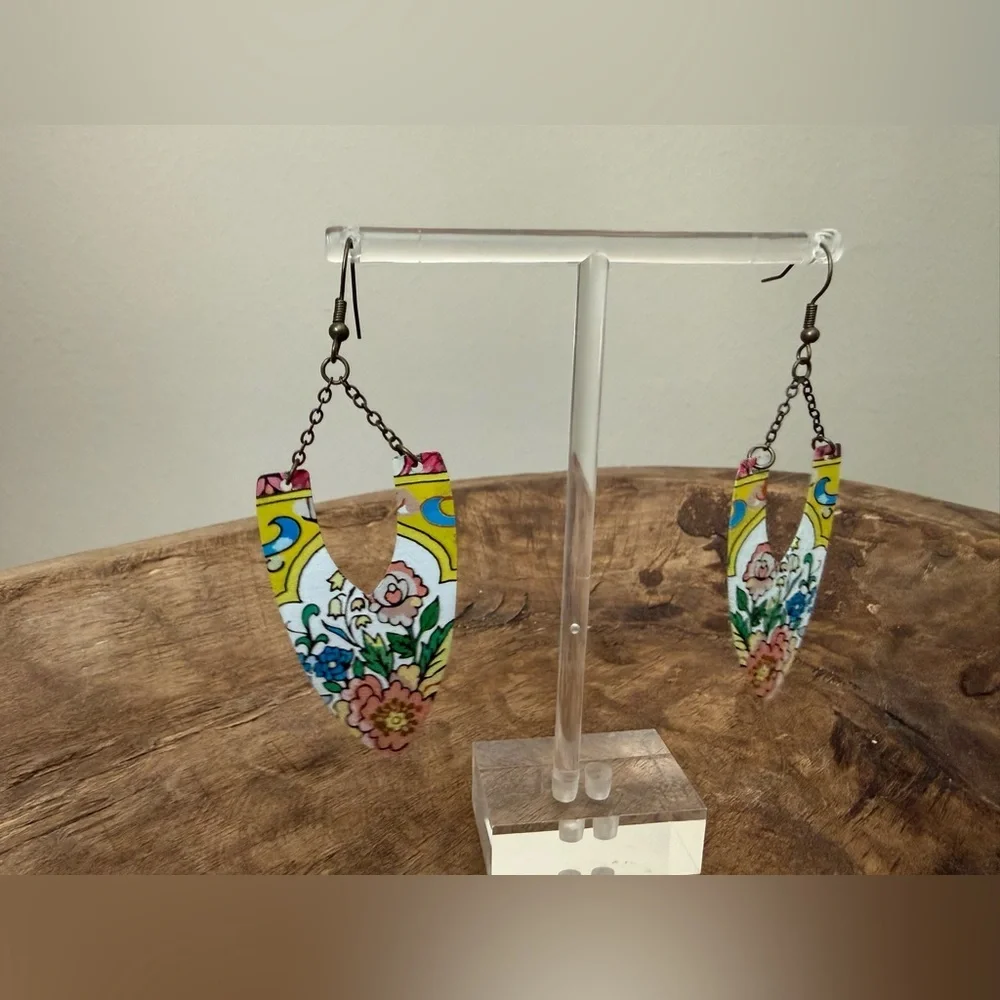 Plunder Lottie Metal Antique Gold Drop Earrings